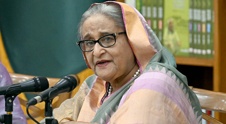 শেখ হাসিনাকে ট্রাইব্যুনালে হাজির হতে পত্রিকায় বিজ্ঞপ্তি