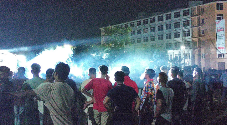 যবিপ্রবিতে এয়ারটেলের কনসার্টে অবাধে মাদক সেবন, বহিরাগতদের দৌরাত্ম্য