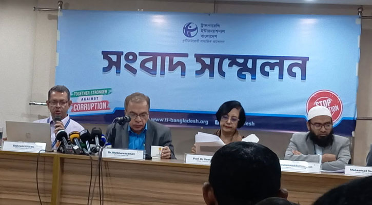 গত ১১ মাসে পুলিশের বিরুদ্ধে ৭৬১ মামলা: টিআইবি