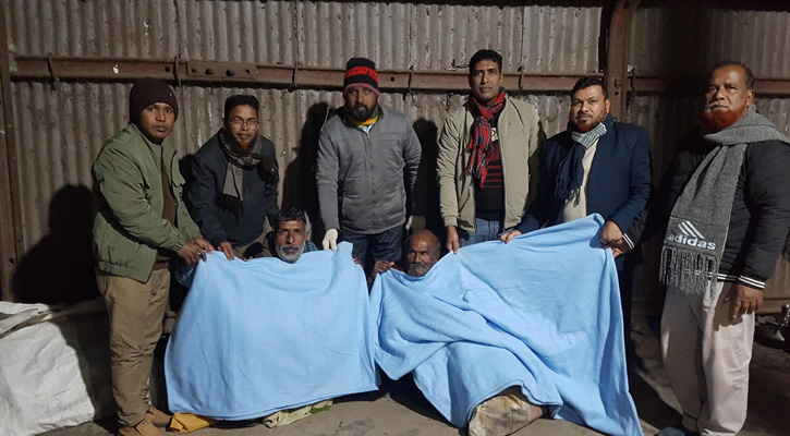 শীতার্ত মানুষের মাঝে মিরপুর পল্লী বিদ্যুৎ সমিতির কম্বল বিতরণ