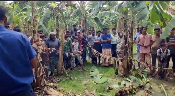 রাজশাহীর পুঠিয়ায় কলাবাগান থেকে লুঙ্গি পেঁচানো অবস্থায় যুবকের মরদেহ উদ্ধার