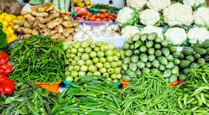 রাজধানীর সবজির বাজারে নেমেছে স্বস্তির ছোঁয়া