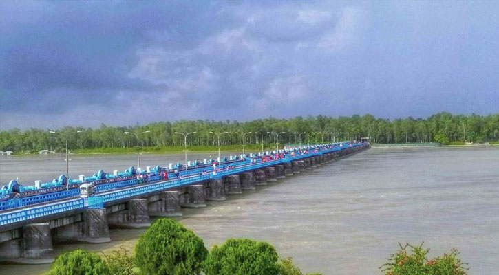 তিস্তায় পানি কমছে, স্বাভাবিক জীবনে ফিরছে মানুষ