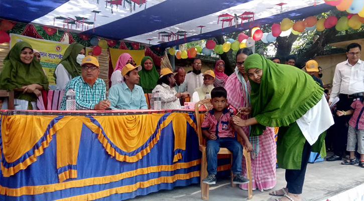 আত্রাইয়ে টাইফয়েড টিকাদান ক্যাম্পেইনের উদ্বোধন