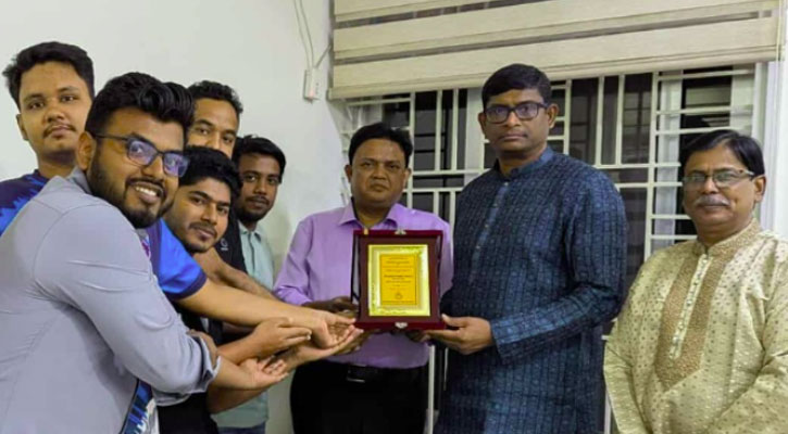 বিশ্ববিদ্যালয়ের অর্জনে গণমাধ্যমকে গুরুত্বপূর্ণ ভূমিকা রাখতে হবে: ব্যারিস্টার শামীম হায়দার পাটোয়ারী