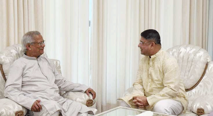 ঈদ শুভেচ্ছা বিনিময়ে প্রধান উপদেষ্টার সঙ্গে সেনাপ্রধানের সাক্ষাৎ