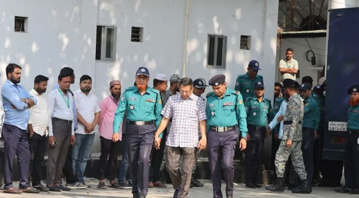 রাজসাক্ষী হিসেবে হাজির সাবেক আইজিপি মামুন, ছিল না হাতকড়া-হেলমেট