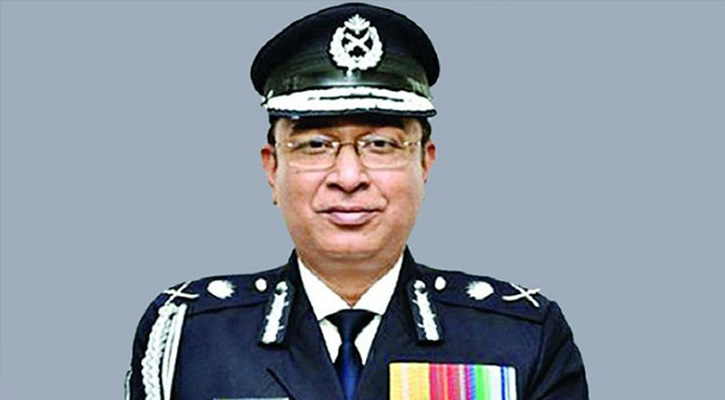 সাবেক আইজিপি পাটোয়ারীসহ পাঁচজনের বিরুদ্ধে গ্রেপ্তারি পরোয়ানা