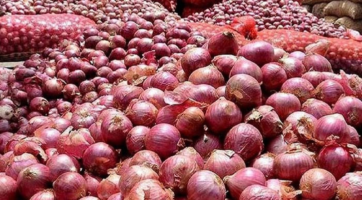 চট্টগ্রামে পেঁয়াজের ঝাঁঝ বেশী,সরবরাহ কম