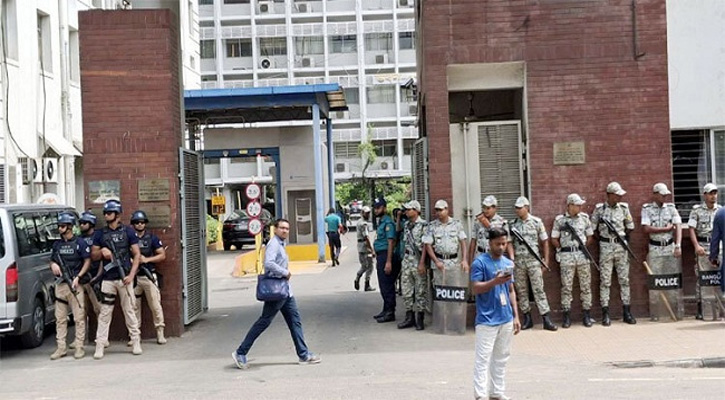 সচিবালয়ে কঠোর নিরাপত্তা, মোতায়েন সোয়াট-বিজিবি