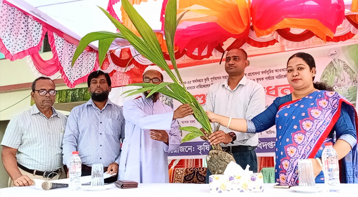 মাগুরার শ্রীপুরে তিন দিনব্যাপী জাতীয় ফলমেলার উদ্বোধন