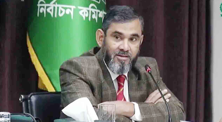 ভুয়া সাংবাদিক ইসির দেওয়া কার্ডে থাকবে কিউআর কোড