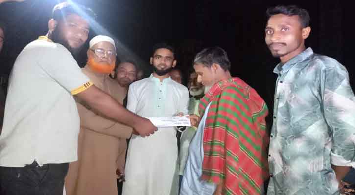 শ্রীপুরে অগ্নিকাণ্ডে ক্ষতিগ্রস্ত হতদরিদ্র হাবিবুরের পাশে গণঅধিকার পরিষদ