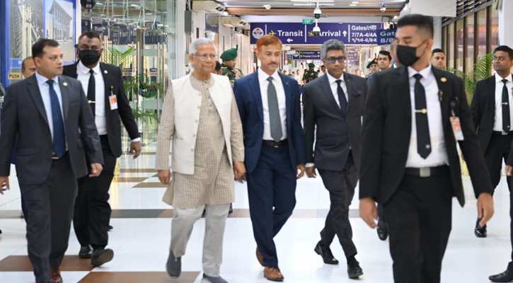 মালয়েশিয়ার উদ্দেশ্যে ঢাকা ছাড়লেন প্রধান উপদেষ্টা