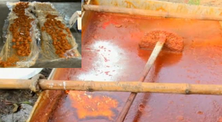 রাজশাহীতে রস ছাড়াই ভেজাল খেজুরের গুড় তৈরি