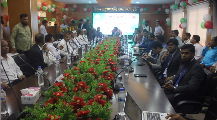 ঠাকুরগাঁওয়ে ন্যায়কুঞ্জ ও তথ্য সেবা কেন্দ্রের উদ্বোধন করলেন বিচারপতি