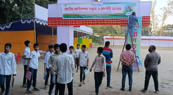 বোয়ালখালীতে পরীক্ষা ও মেলা একসাথে—ক্ষুব্ধ অভিভাবকরা