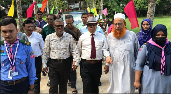 স্যার আশুতোষ সরকারি কলেজ  রাজকীয় অধ্যক্ষের বিদায়