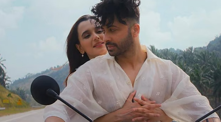 ঈদে বড় পর্দা মাতাবে যেসব সিনেমা