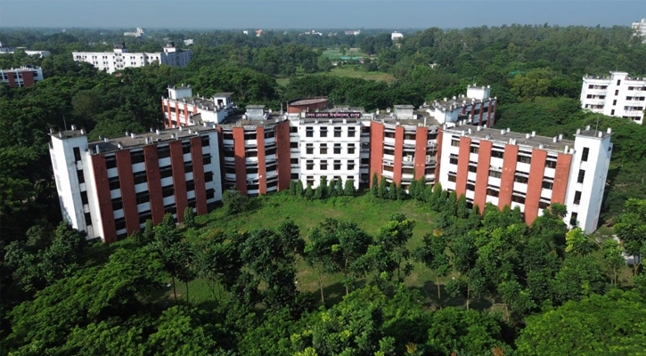 বেরোবিতে আবাসিকতা ছাড়াই ‍‍`হল সংযুক্তি‍‍` ফি বাবদ কোটি টাকা উত্তোলন