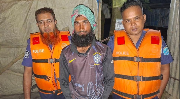 চরভদ্রাসনে পদ্মা নদীতে মোবাইল কোর্টের অভিযান: ১ জেলের কারাদণ্ড