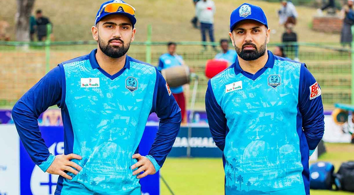 বাবা–ছেলেকে একাদশে নামিয়ে ইতিহাসের অংশ নোয়াখালী