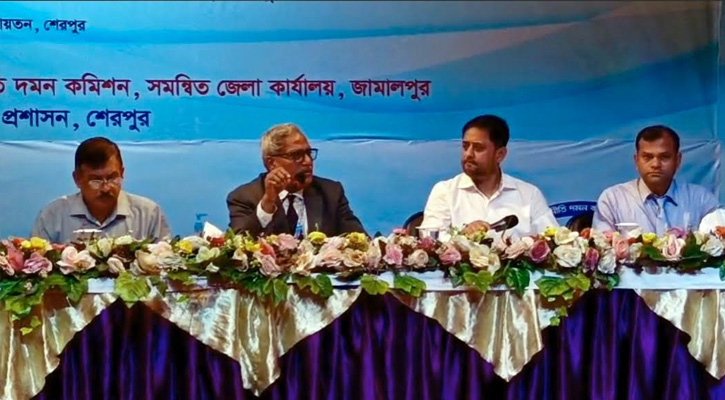 শেরপুরে দুদকের দিনব্যাপী গণশুনানি: ১২৫ অভিযোগের নিষ্পত্তিতে জনতার আগ্রহ