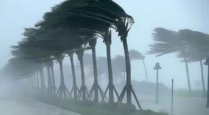 দুপুরের মধ্যেই ৮ জেলায় আঘাত হানবে কালবৈশাখী