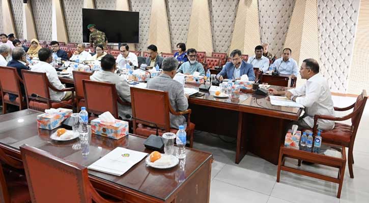 ট্রাফিক ব্যবস্থাপনা আধুনিকায়ন বিষয়ে সভা করলেন প্রধানমন্ত্রী