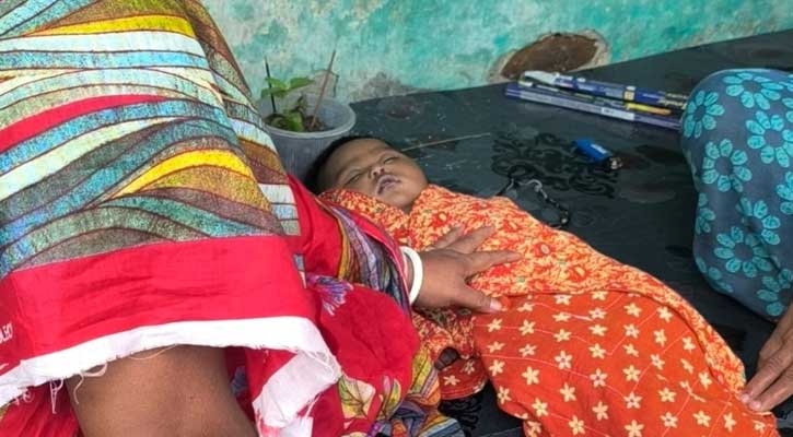জীবননগরে শ্বাসনালীতে দুধ আটকে তিন মাসের শিশুর মৃত্যু