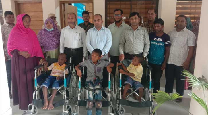 পার্বতীপুরে বিশেষ চাহিদাসম্পন্ন শিশু ও প্রতিবন্ধী ব্যক্তিদের মাঝে সহায়ক উপকরণ বিতরণ