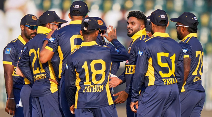 দেশে ফিরতে চাওয়া ক্রিকেটারদের কঠোর বার্তা দিল শ্রীলঙ্কা ক্রিকেট বোর্ড