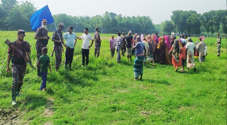 ভারতীয় ভূখণ্ডে মৃত মাকে শেষবার দেখার সুযোগ করে দিল বিজিবি