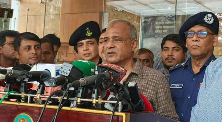 দেশে আইন-শৃঙ্খলার পরিস্থিতি ‘খারাপের দিকে’ গেছে: স্বরাষ্ট্র উপদেষ্টা