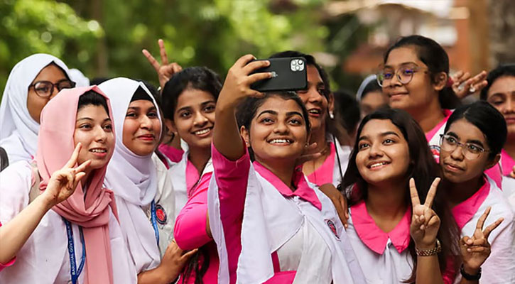 এসএসসি ও সমমানের পরীক্ষার ফল প্রকাশ ১০ আগস্ট