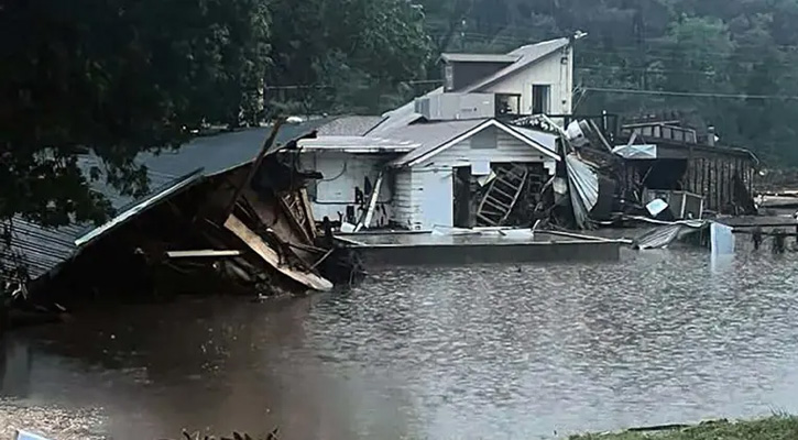 যুক্তরাষ্ট্রের টেক্সাসে ভয়াবহ বন্যায় মৃতের সংখ্যা বেড়ে ৭৮, নিখোঁজ বহু