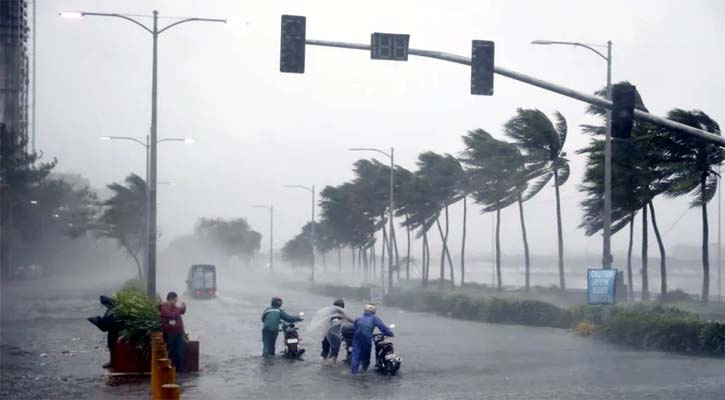 সুপার টাইফুন রাগাসার তাণ্ডব: তাইওয়ানে ১৪ জন নিহত, নিখোঁজ ৩০