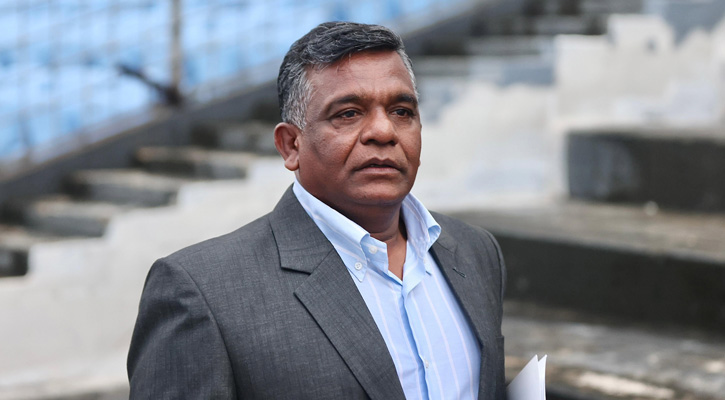 জরুরি বৈঠকে অংশ নিতে পাকিস্তানে গেলেন বিসিবি সভাপতি