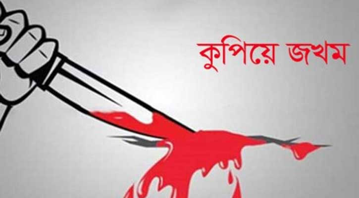 বোরকা ও মাস্ক পরে বৈষম্যবিরোধী আন্দোলনের সমন্বয়কের কুপিয়ে জখম