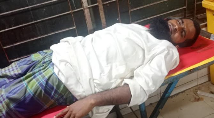 শেরপুরে জারীগান ও অশ্লীলতায় বাধা দেওয়ায় আলেমদের ওপর হামলা