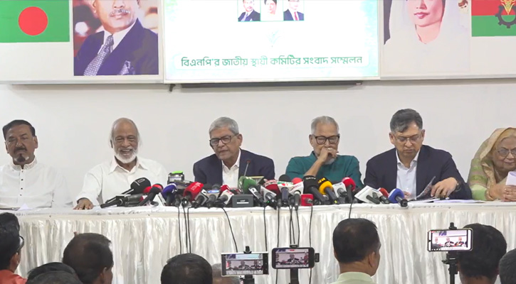 নির্বাচনের দিন ছাড়া গণভোটের সিদ্ধান্ত কোনদিনও মানবে না বিএনপি: মির্জা ফখরুল