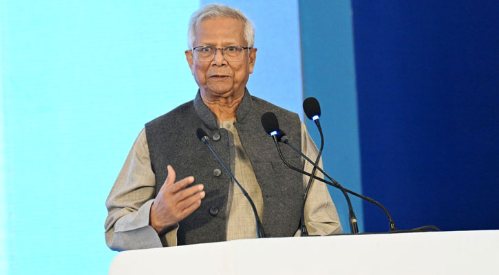 শিক্ষা ব্যবস্থার মূল লক্ষ্য সৃজনশীল মানুষ গড়ে তোলা : প্রধান উপদেষ্টা
