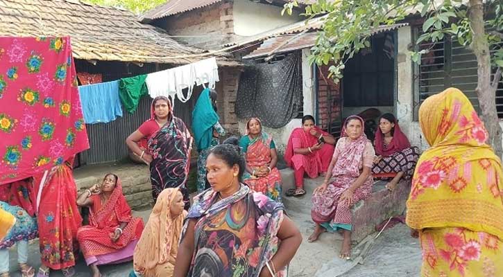 কোটচাঁদপুরে সাধু সেজে প্রতারণা, স্বর্ণালংকার ও নগদ টাকা লুটের অভিযোগ