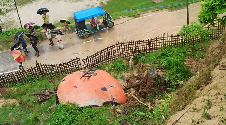 বাঘাইছড়িতে পাহাড়ধসে বৃদ্ধের মৃত্যু