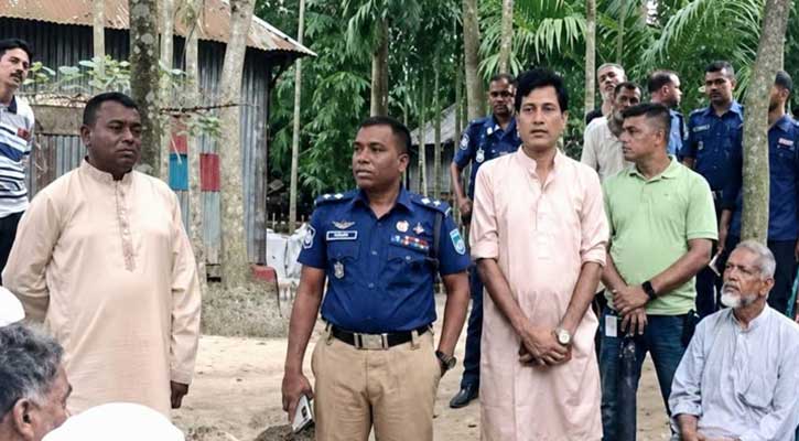 শ্রীপুরে প্রতিবেশীকে কুপিয়ে হত্যা, বাড়িঘর ভাঙচুর-লুটপাট