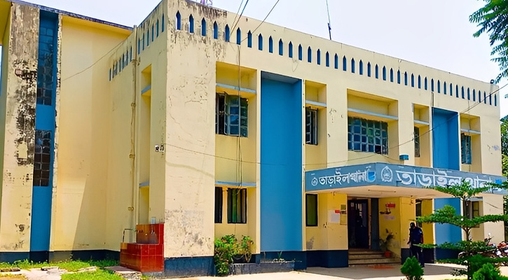 কিশোরগঞ্জের তাড়াইল হাওরে মাছ ধরতে গিয়ে বজ্রপাতে জেলের মৃত্যু