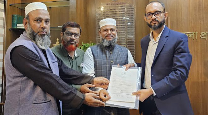 মনোনয়ন ফরম সংগ্রহ করলেন খেলাফত মজলিস ও জামায়াত প্রার্থীর