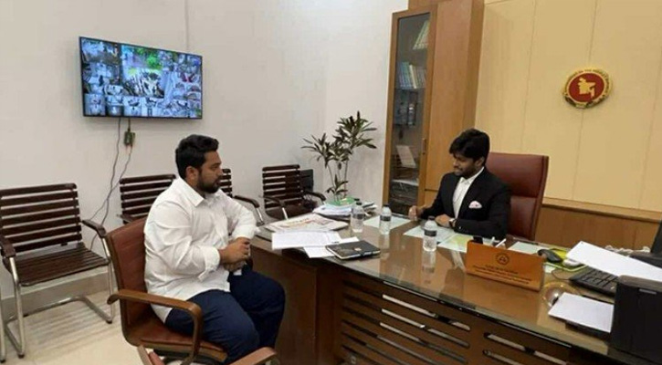 শেখ হাসিনার বিরুদ্ধে সাক্ষ্য দিতে  আজও ট্রাইব্যুনালে নাহিদ ইসলাম