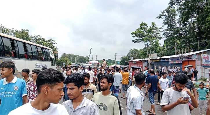 সংঘর্ষে গুলিতে নিহত, বিচার দাবিতে ভাঙ্গায় মহাসড়ক অবরোধ