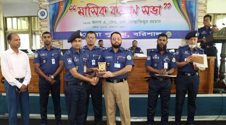 যোগদানের সাত মাসে পাঁচবার জেলার সেরা ওসি রকিবুল ইসলাম
